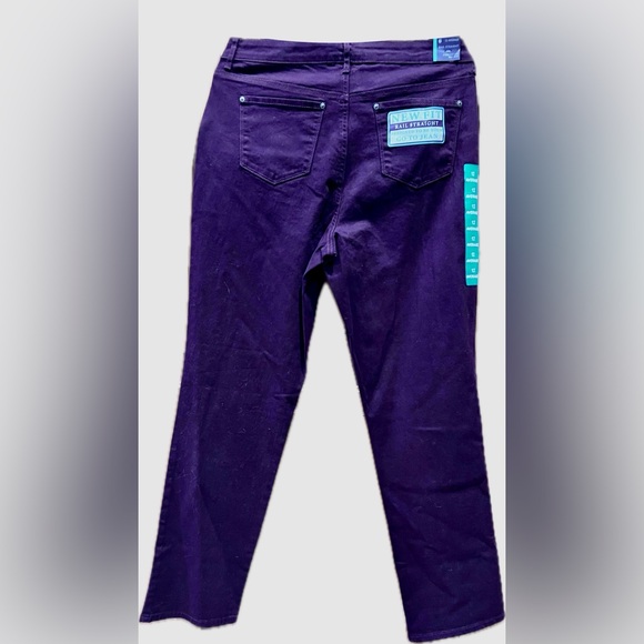 Gloria Vanderbilt Rail Straight Jeans in Plum Wine, sizes 12, NWT - Picture 2 of 11